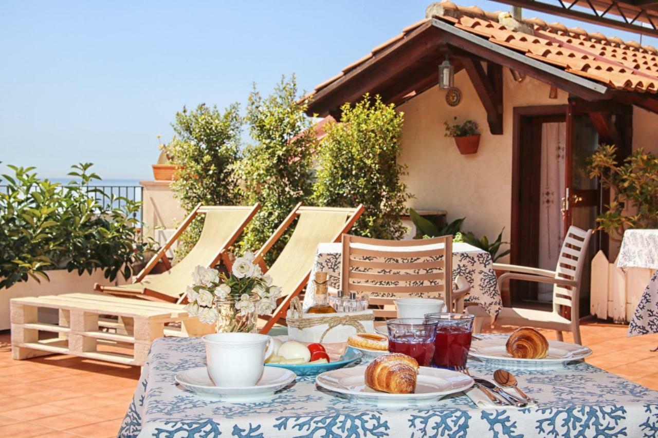 Sottocoperta Bed & Breakfast *